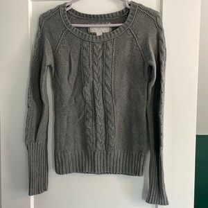 American Eagle Outfitters Gray Crew Neck Cable Knit Sweater